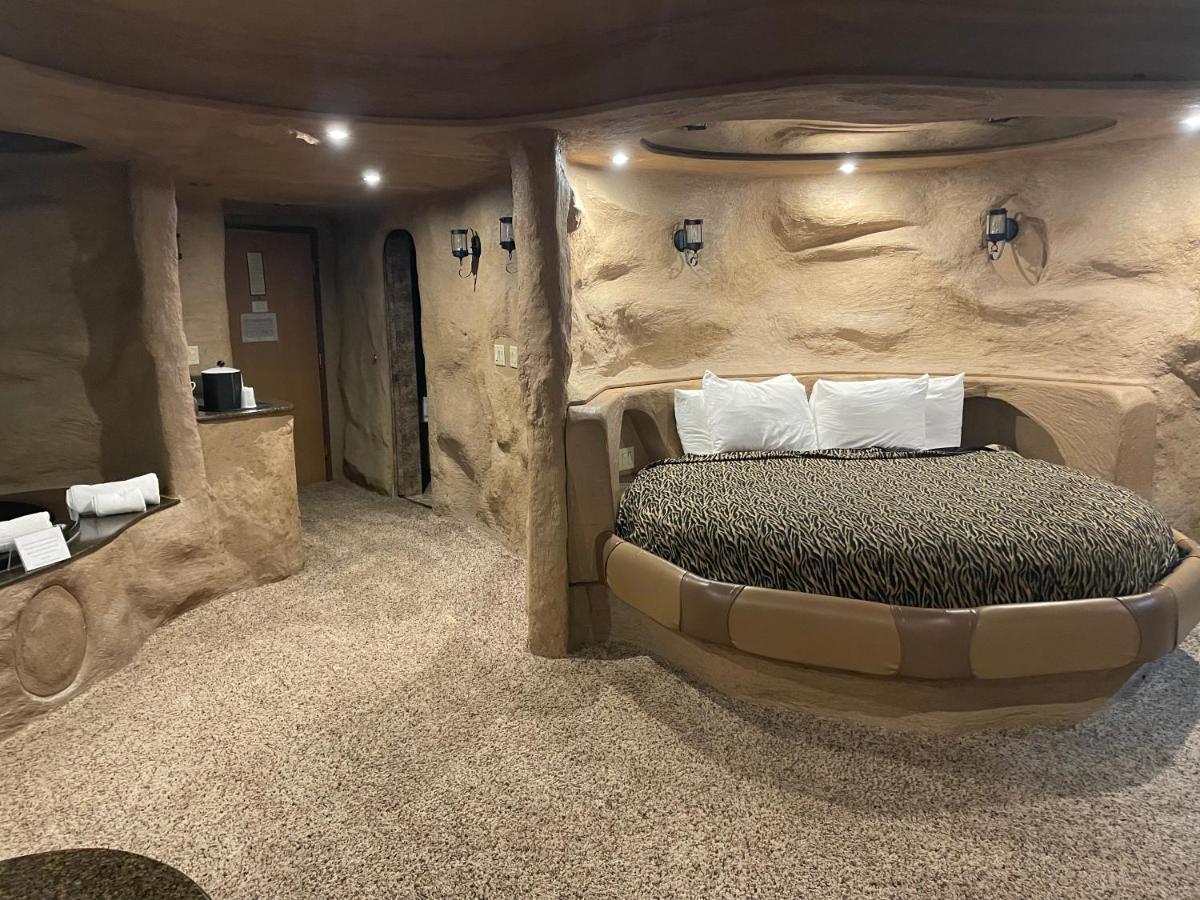 Designer Inn And Suites Toledo Kültér fotó