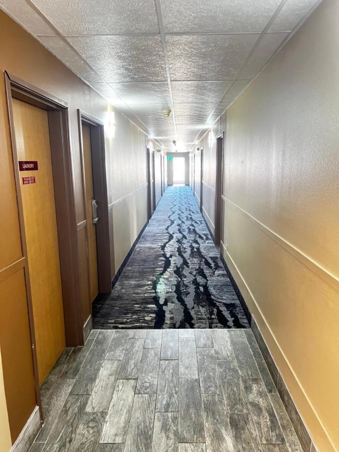 Designer Inn And Suites Toledo Kültér fotó